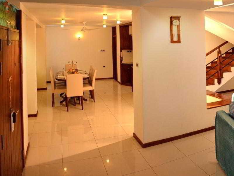 Unique Towers Luxury Boutique Apartment *