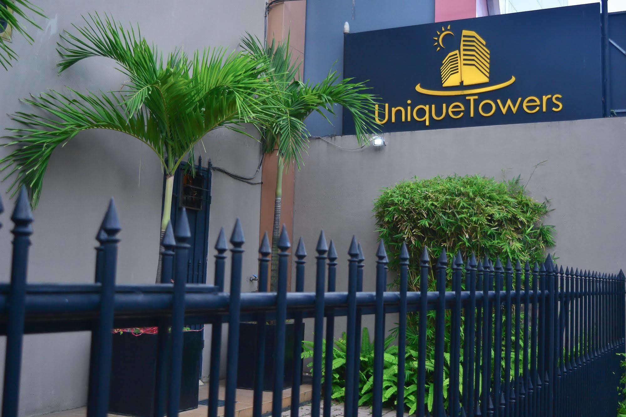 Unique Towers Luxury Boutique Apartment *